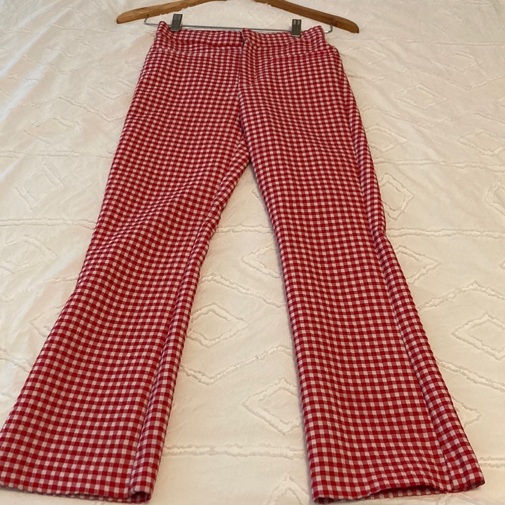 ADORABLE, ZARA RED & WHITE GINGHAM PANTS USA size XS MEX size 24.
